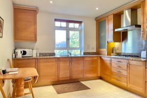 Photo 13- click for photo gallery